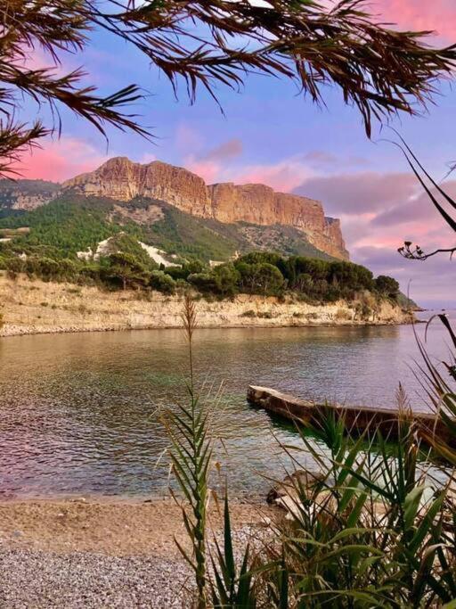Charmant Studio Au Coeur De Cassis Exteriér fotografie